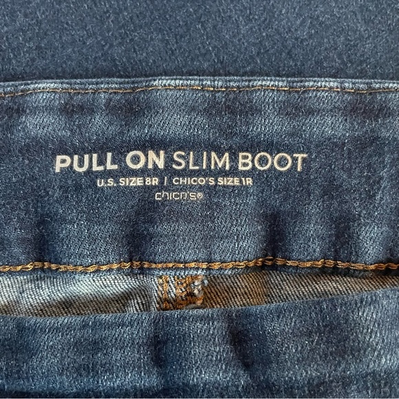 Chico’s Pull On Slim Boot Cut Mid Rise Jeans.  Size 8R - Picture 4 of 5